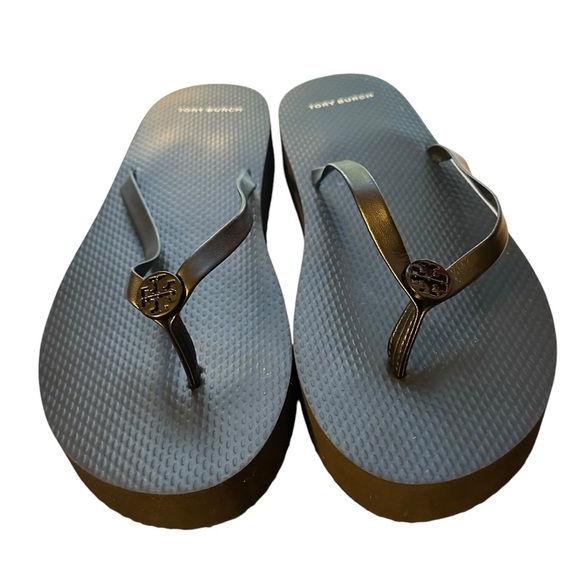 Tory Burch Flatform Flip Flop Sandals - Picture 2 of 6